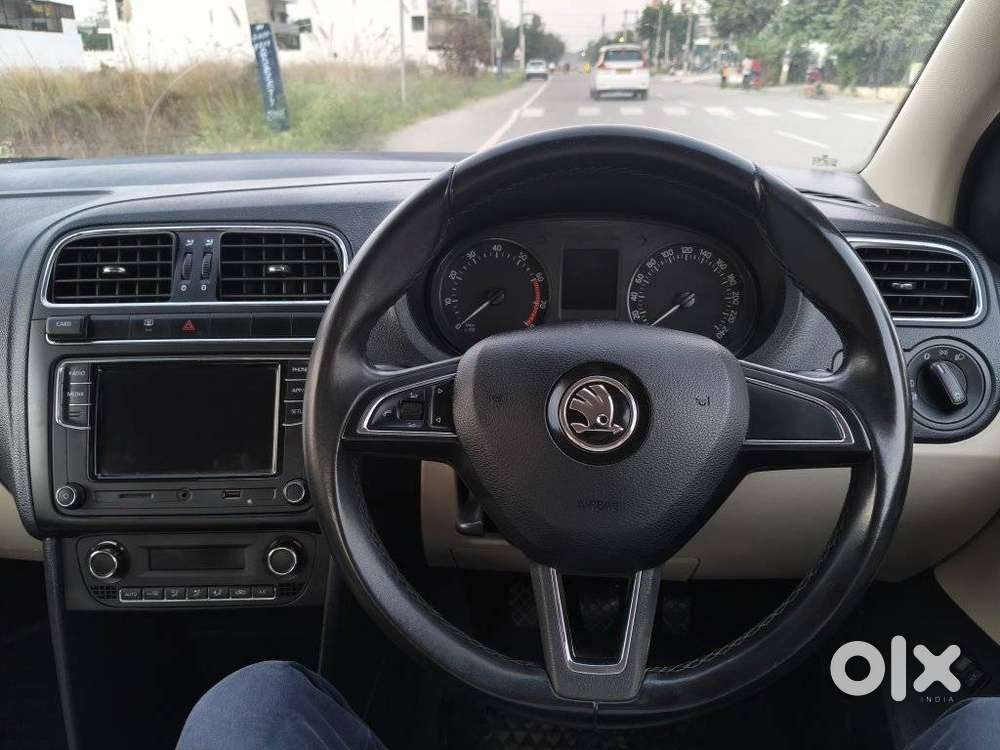 Skoda Rapid 1.0 Ambition Tsi, 2020, Petrol