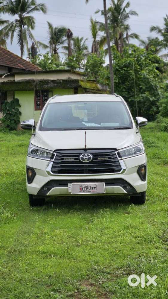 Toyota Innova Crysta 2.4 V 7 Str, 2021