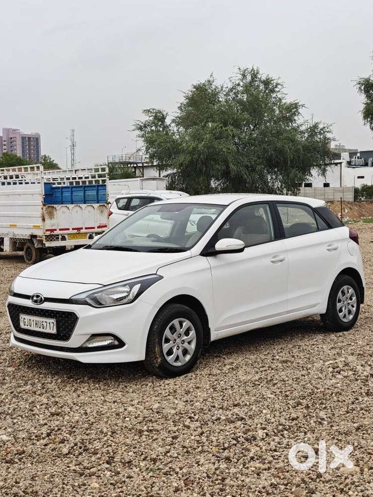 Hyundai Elite I20 Sportz (o) 1.4, 2017, Diesel