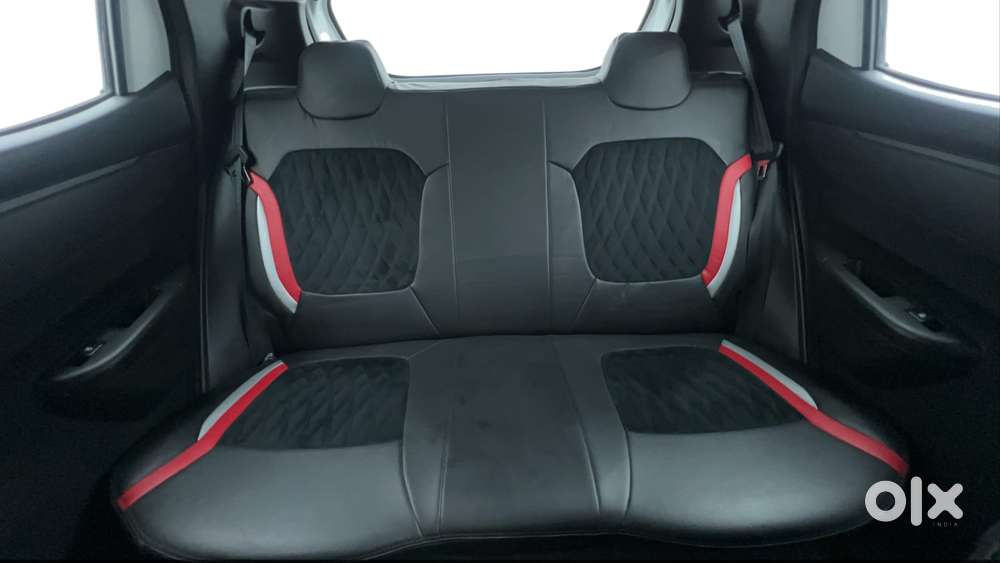Renault Kwid 1.0 Climber (o) Dual Tone, 2023, Petrol