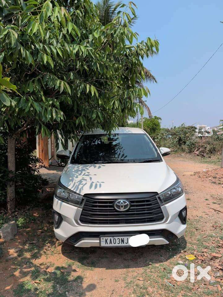 Innova Crysta 2021 Automatic Diesel (low Usage)