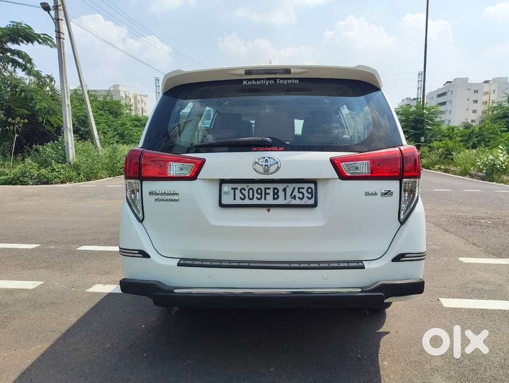 Toyota Innova Crysta 2.8 Z, 2017, Diesel