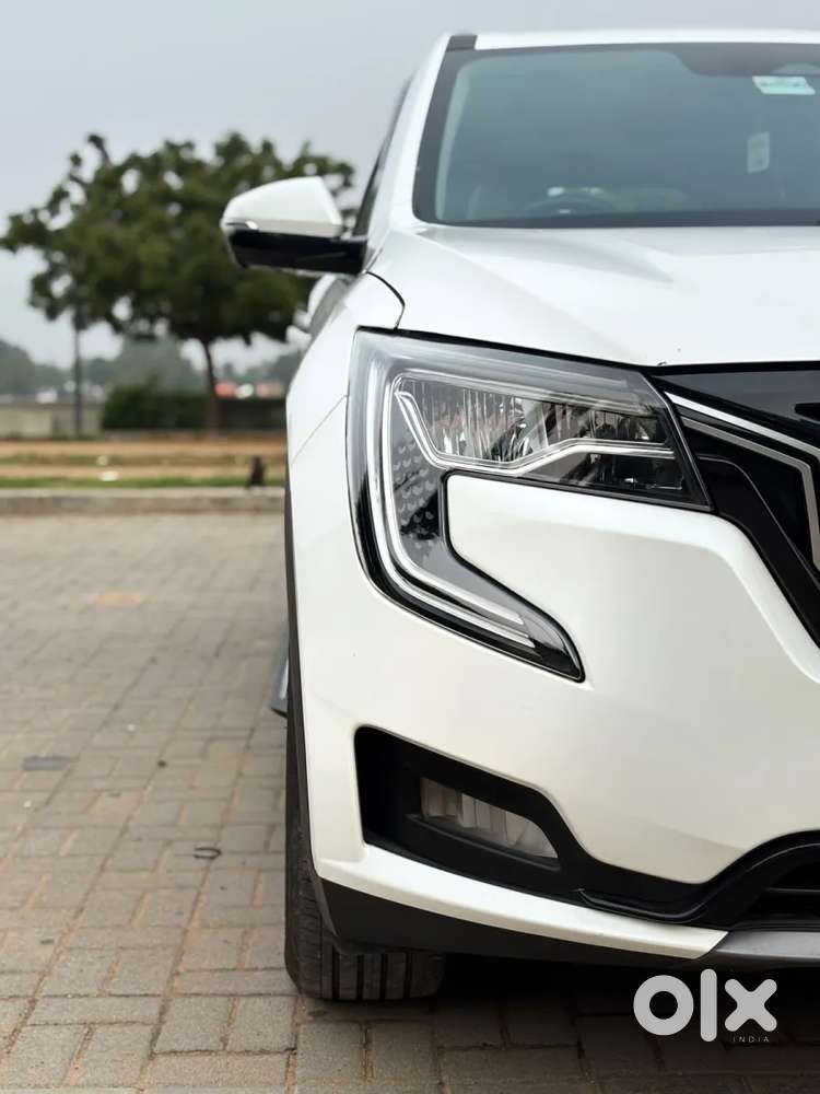 Mahindra Xuv700 2.2 Ax 7 Diesel At Luxury Pack Str Awd, 2024, Diesel