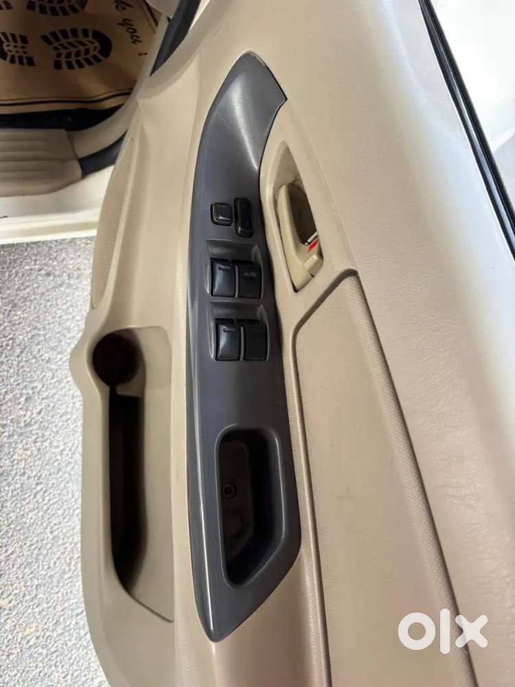 Toyota Innova 2013 Diesel 170000 Km Driven First Owner