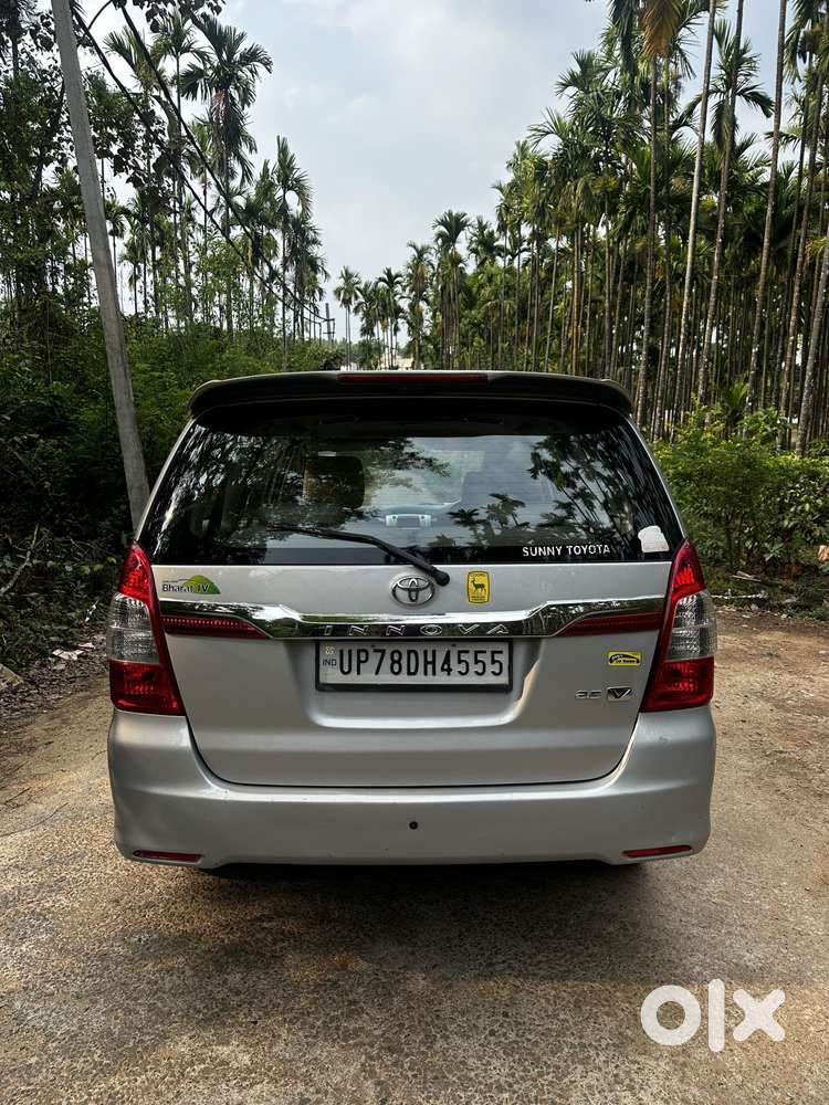 Toyota Innova 2.5 Vx (diesel) 7 Seater Bs Iv, 2014, Diesel