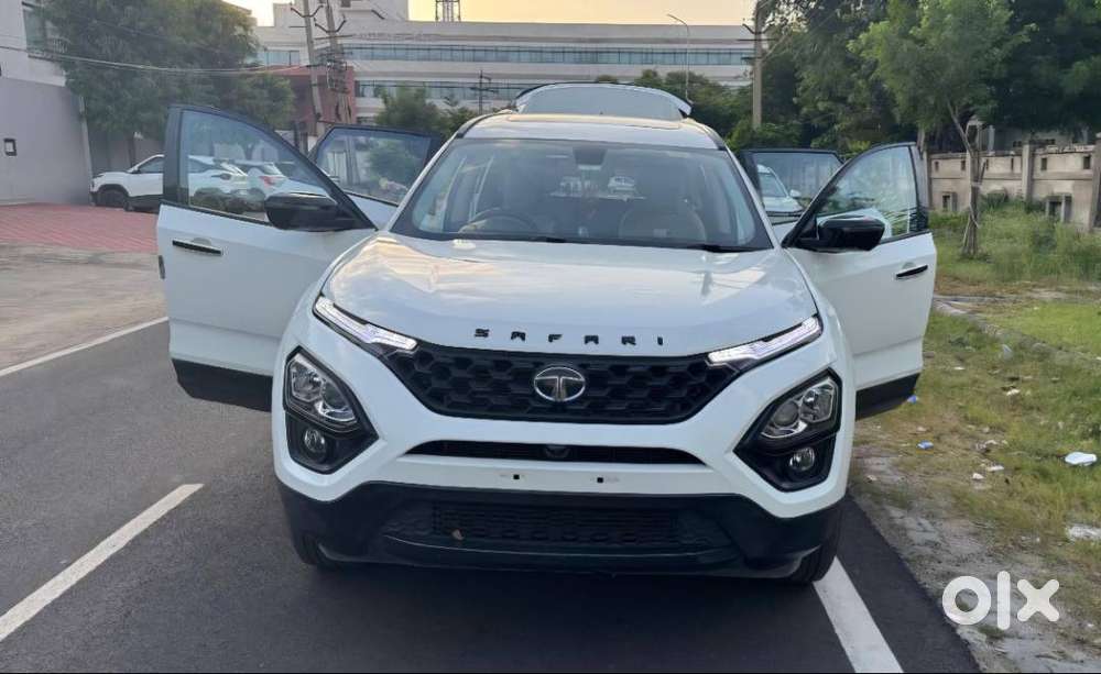 Tata Safari Diesel 2023