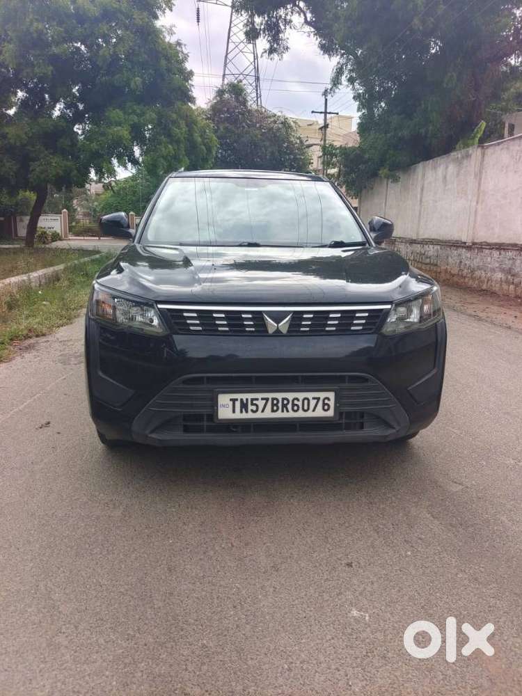 Mahindra Xuv300 W6, 2023, Petrol