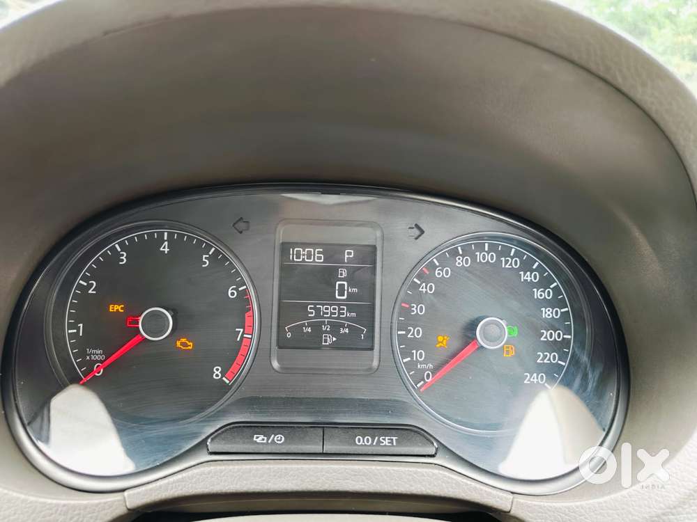 Volkswagen Vento 2010-2013 Petrol Highline At, 2017, Petrol