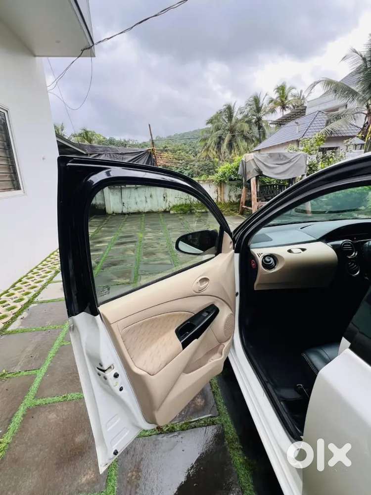 Toyota Etios Liva Vxd 2019