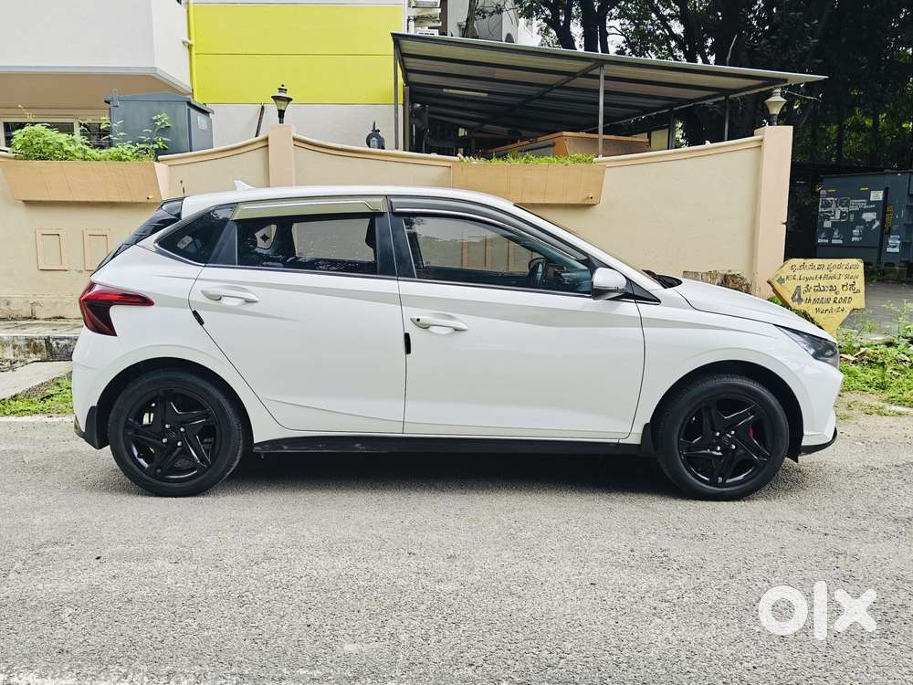 Hyundai New I20 1.2 Sportz Mt, 2023, Petrol