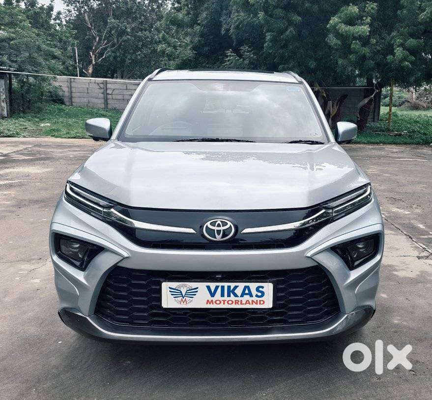 Toyota Urban Cruiser Hyryder 1.5 V Neo Drive At, 2025, Petrol