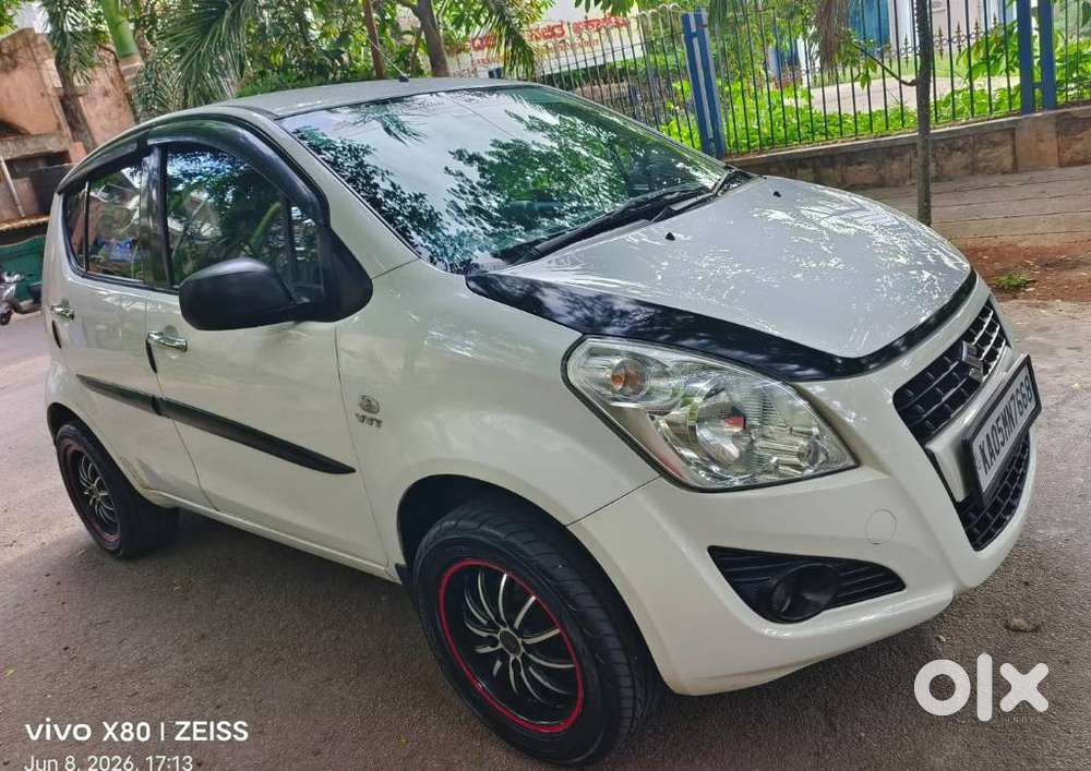 Maruti Suzuki Ritz Vxi, 2013, Petrol