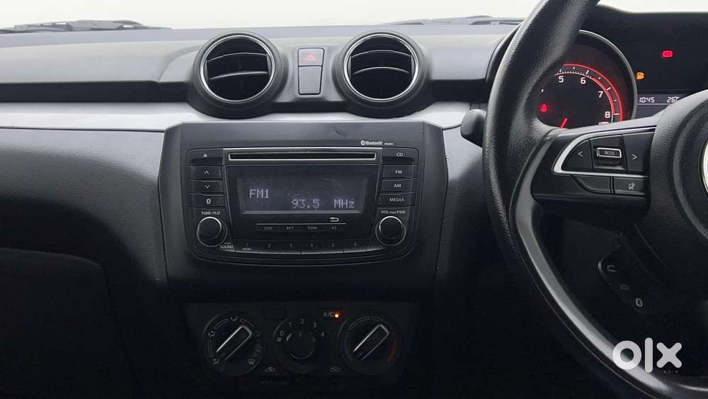 Maruti Suzuki Swift Amt Vvt Vxi, 2018, Petrol