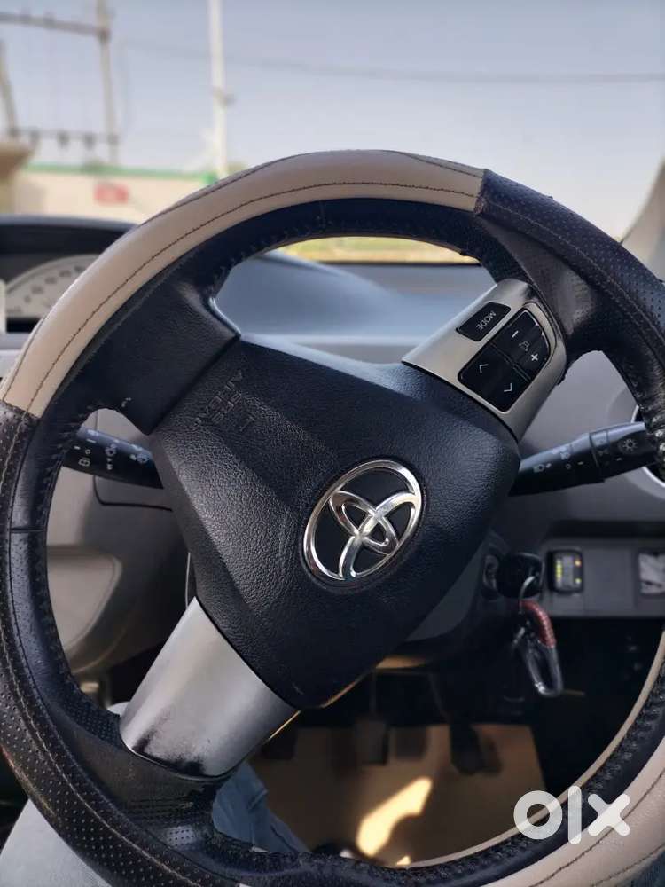 Toyota Etios Liva 2011