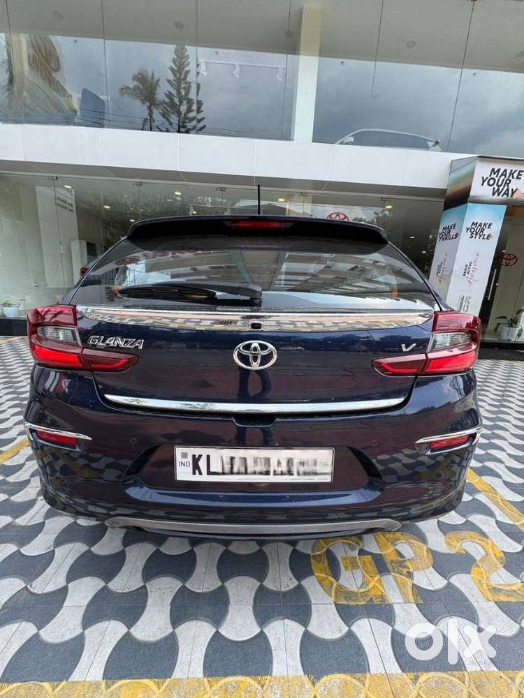 Toyota Glanza 1.2 V Amt, 2025, Petrol