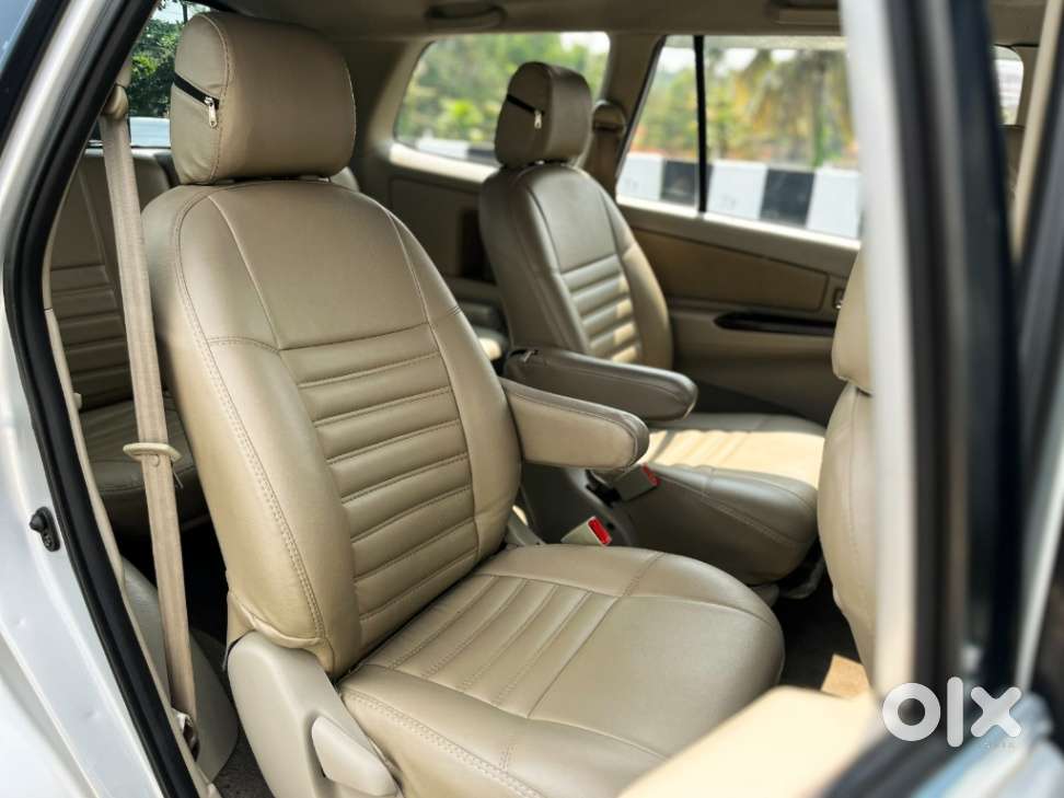 Toyota Innova 2.5 Vx 7 Str, 2015, Diesel