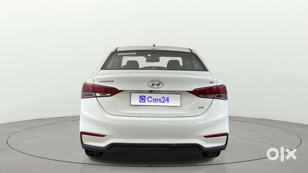 Hyundai Verna 1.6 Vtvt Sx, 2018, Petrol