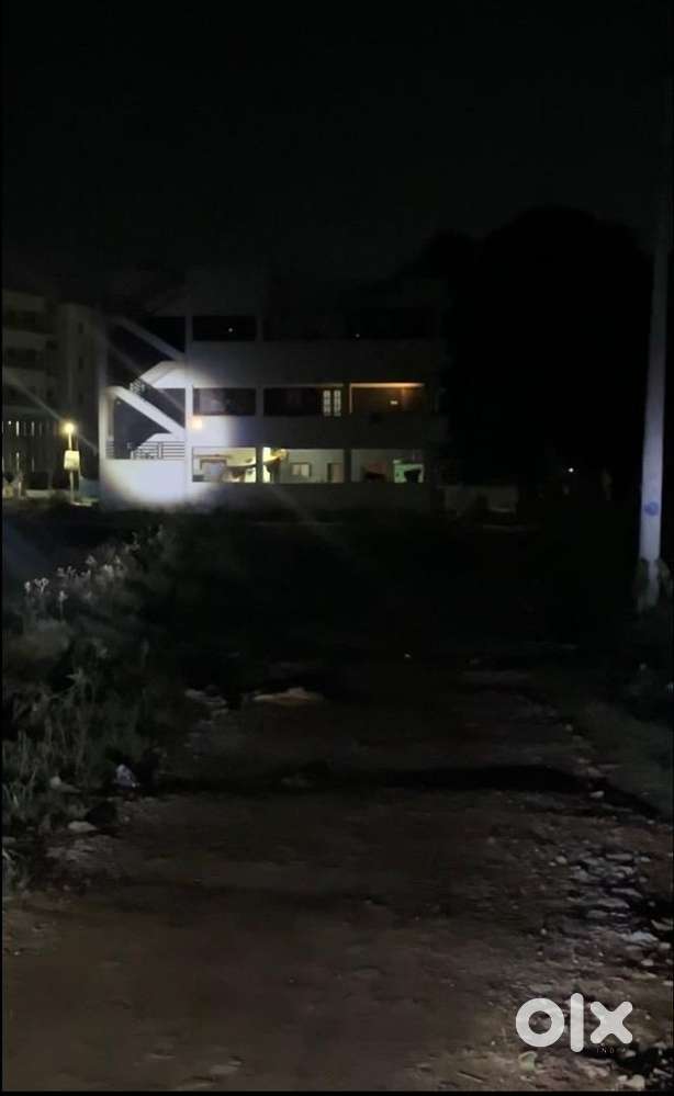 Chevrolet Cruze 2.0 Diesel With Additional Accessories  3-lakhs