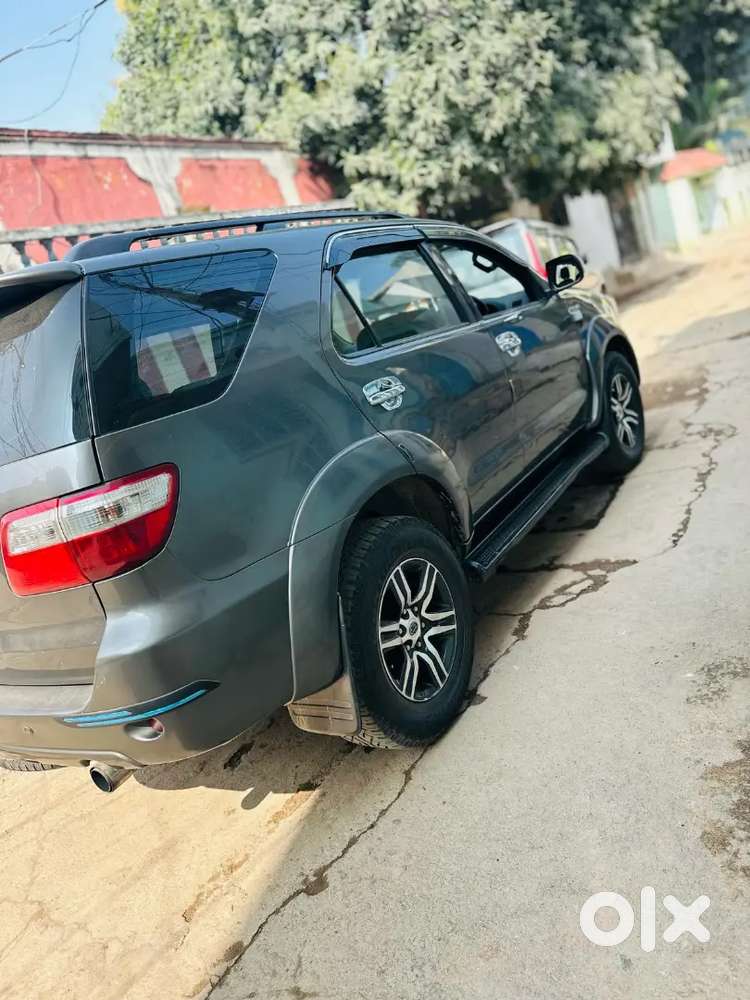 Toyota Fortuner 2010 4x4