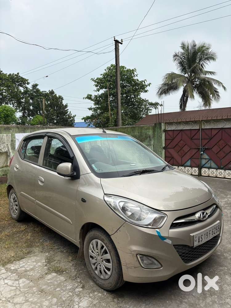 Hyundai I10 Sportz 13