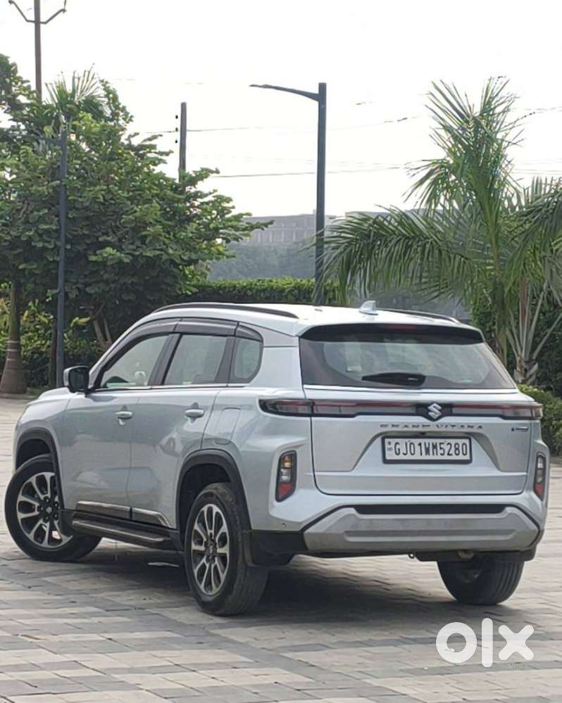 Maruti Suzuki Grand Vitara 1.5 Alpha Smart Hybrid, 2023, Petrol