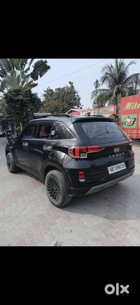 Hyundai Venue 1.2 S Plus, 2023, Petrol