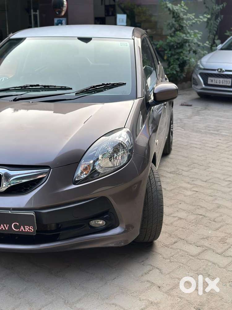 Honda Brio 2011-2013 V Mt, 2012, Petrol