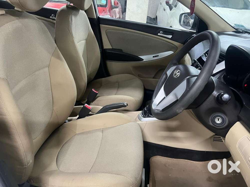 Hyundai Verna 1.6 Fluidic Vtvt S (o), 2014, Petrol