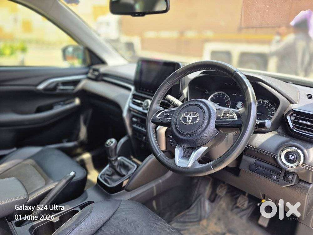 Toyota Urban Cruiser Hyryder 1.5 V Neo Drive, 2023, Petrol