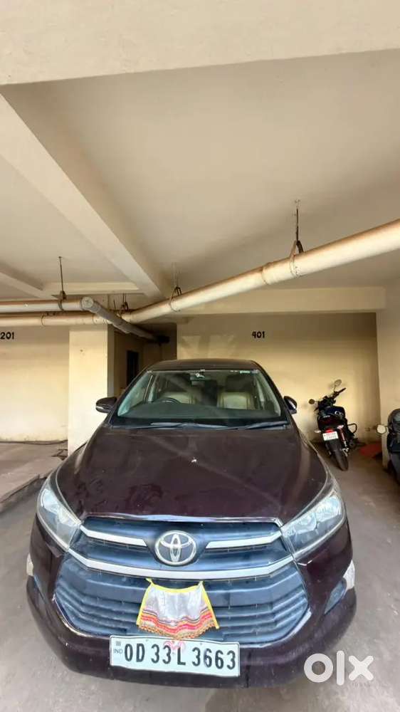 Toyota Innova Crysta 2017
