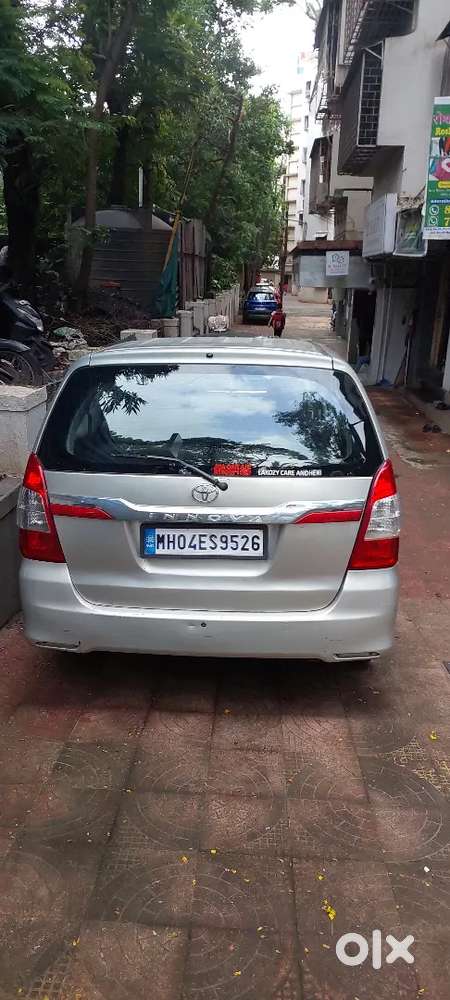 Toyota Innova 2013