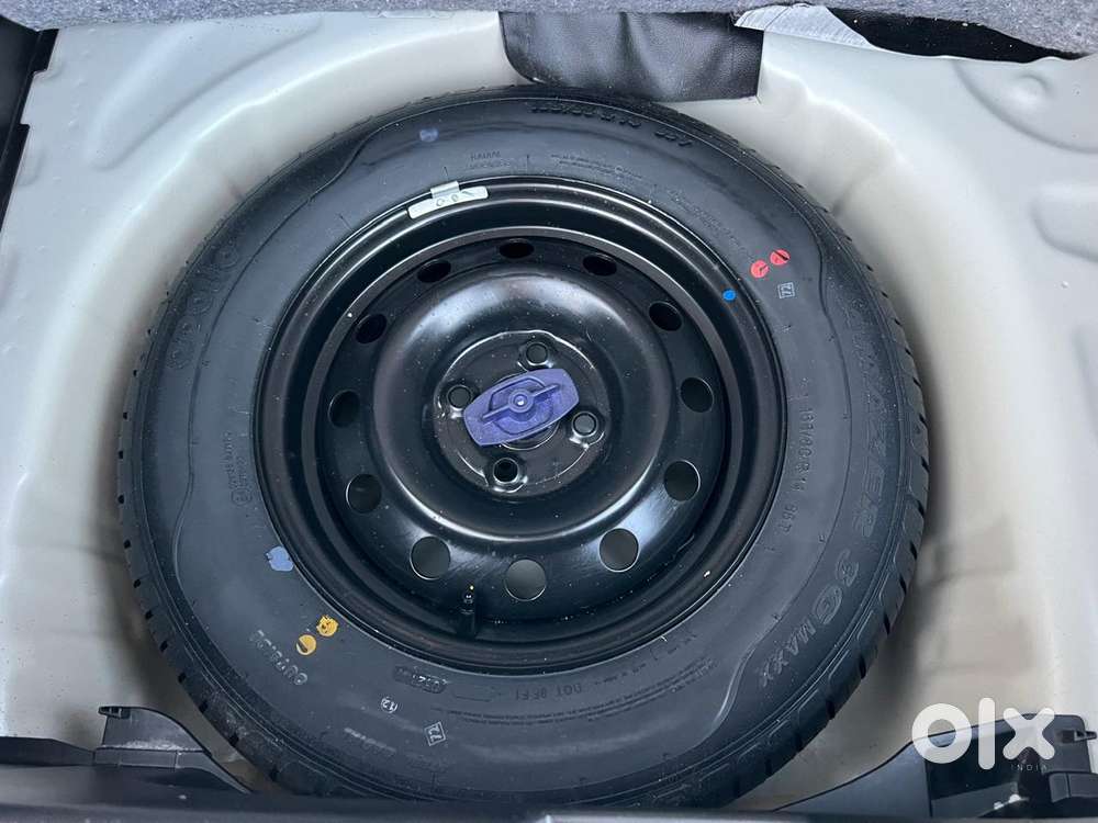 Maruti Suzuki Swift Amt Vxi, 2021, Petrol