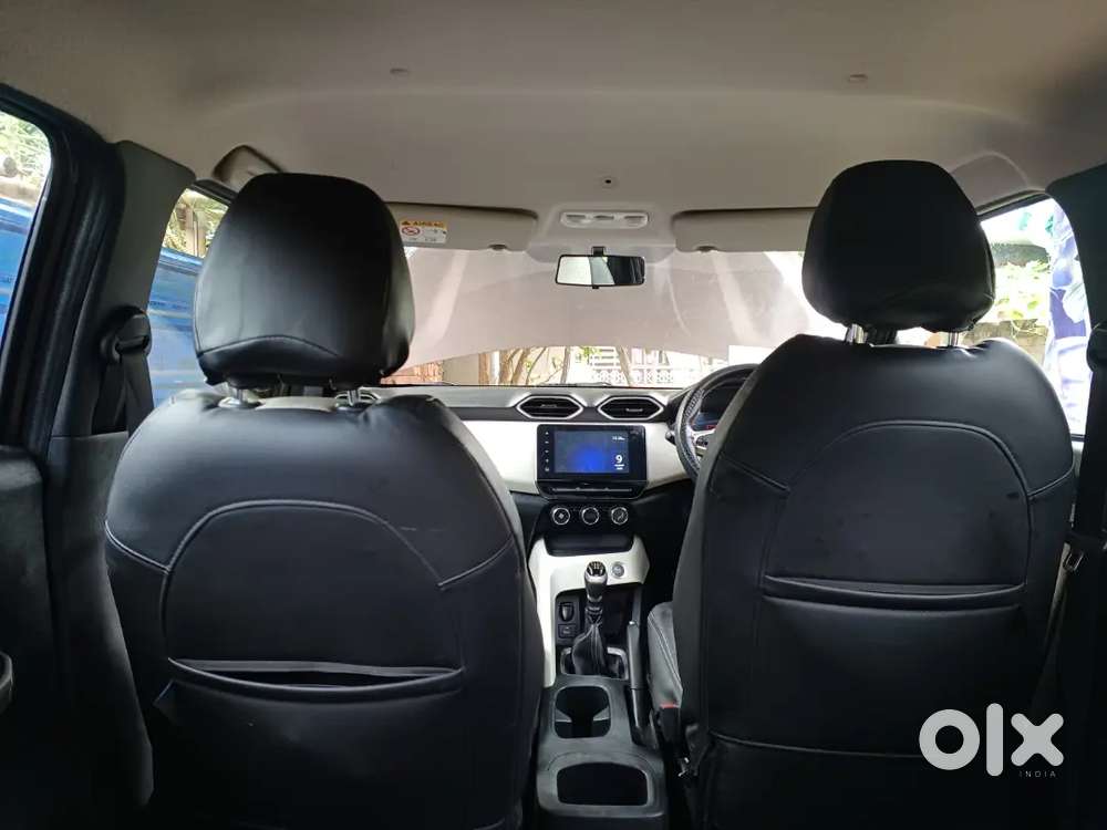 Nissan Magnite 1.0 Xv 2021 Model