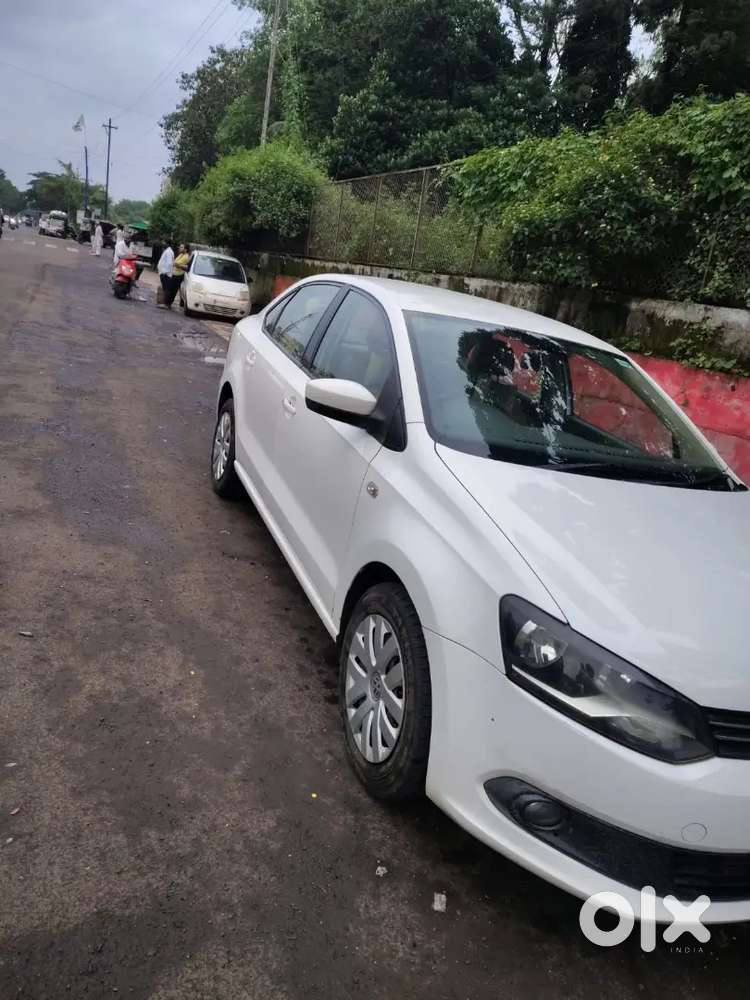 Volkswagen Vento 2015 Tsi Automatic Petrol