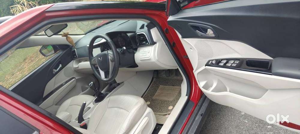 Mahindra Xuv300 W8 Option, 2023, Petrol