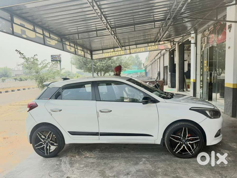 Hyundai Elite I20 Diesel 2017 First Owner, Brand-new Tires