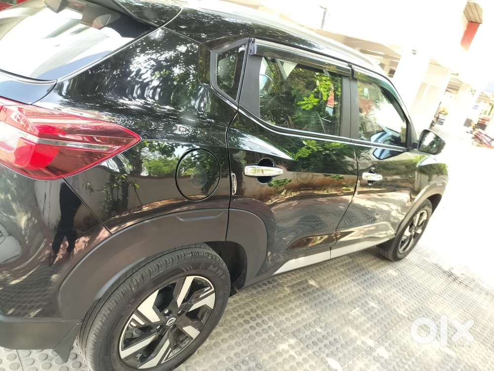 Nissan Magnite 1.0 Xv Premium Turbo Cvt, 2025, Petrol