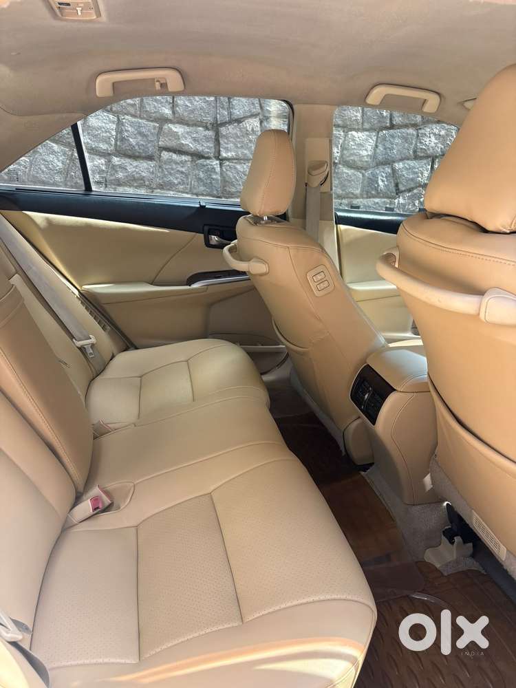 Toyota Camry 2.5 Hybrid, 2015, Petrol
