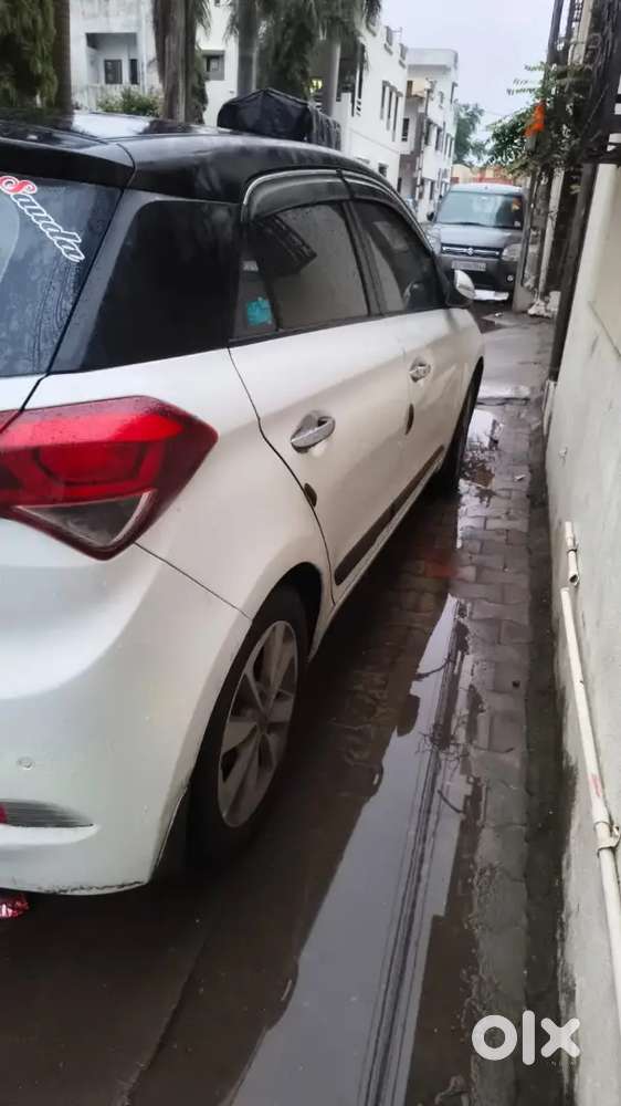 Hyundai Elite I20 Top Model 2015