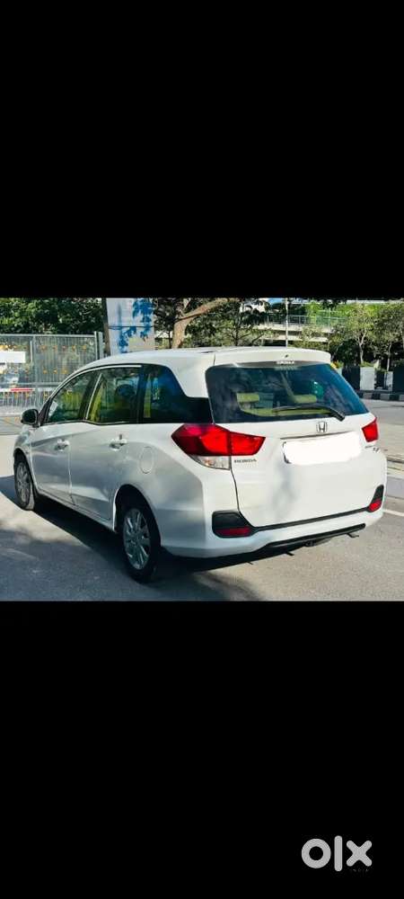 Honda Mobilio 2015 Petrol Well Maintained