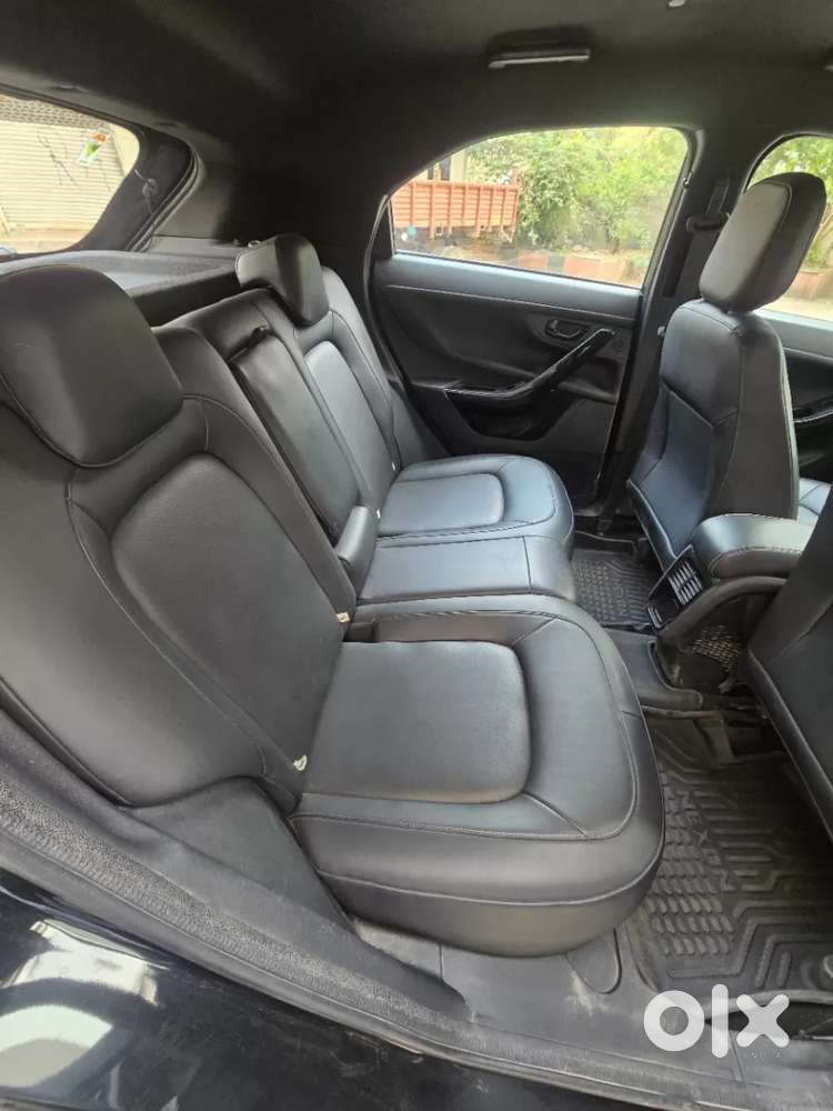 Tata Nexon 1.2 Revotron Xza Plus Hs Dark Edition, 2022, Petrol