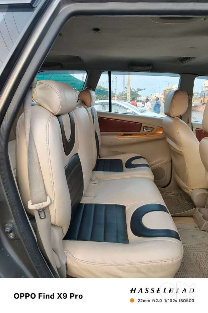 Toyota Innova 2012-2013 2.5 Vx (diesel) 8 Seater Bs Iv, 2012, Diesel