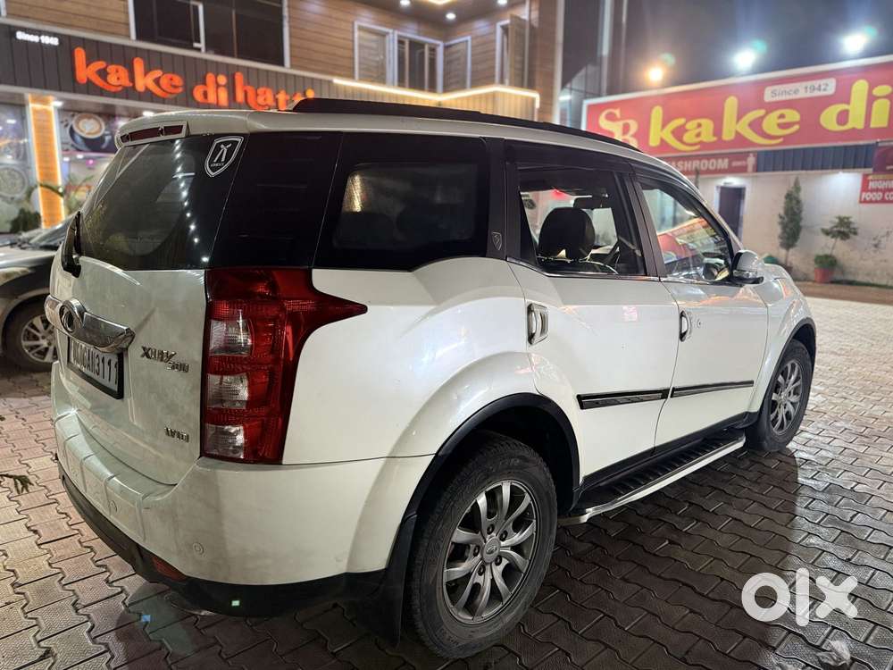 Mahindra Xuv500 2.2 W10 Sportz Edition Mt, 2017, Diesel
