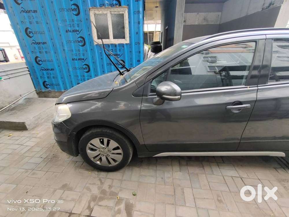 Maruti Suzuki S-cross Ddis 200 Zeta, 2016, Diesel