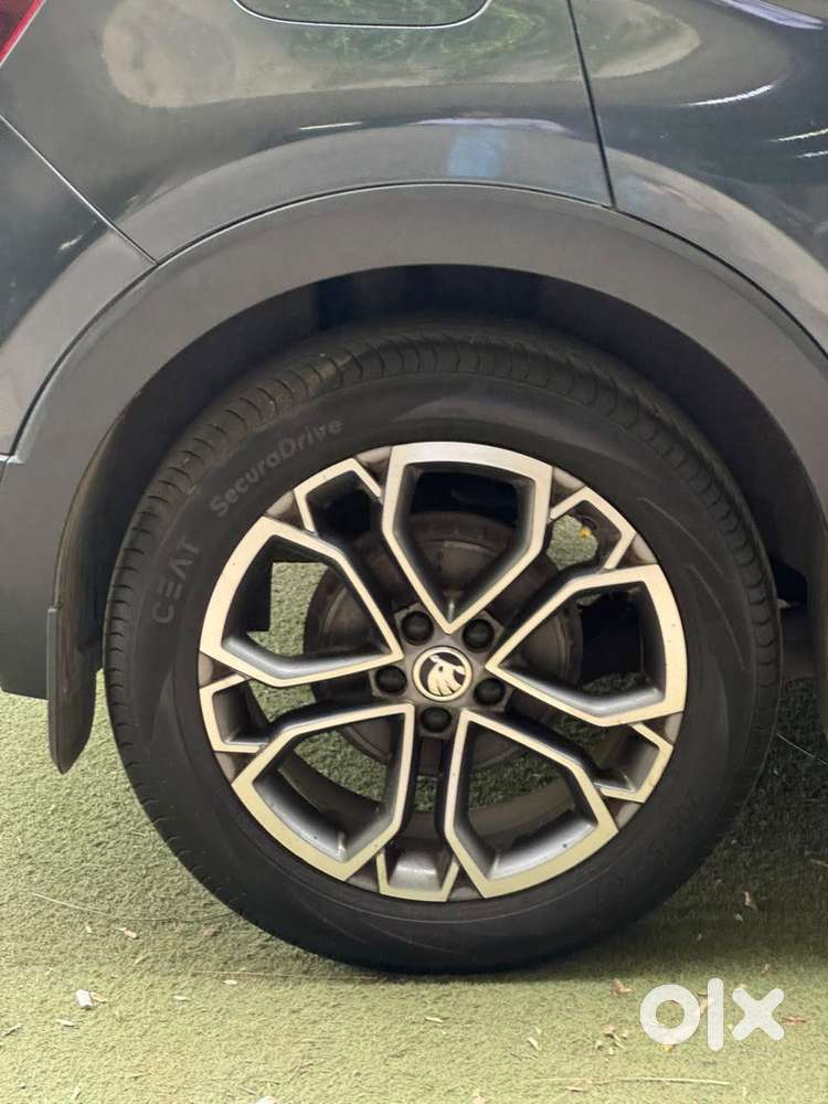 Skoda Kushaq 1.0 Tsi Style At, 2022, Petrol