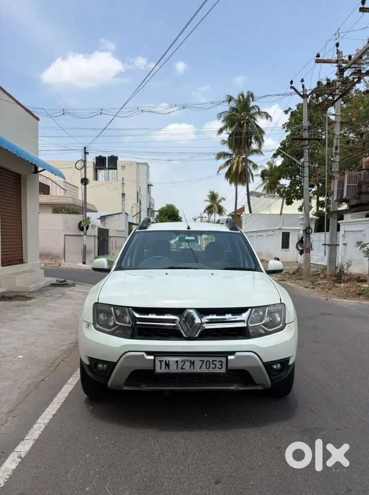 Renault Duster Diesel-automatic
2016