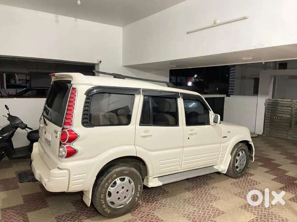 Mahindra Scorpio 2007 Diesel 183013 Km Driven