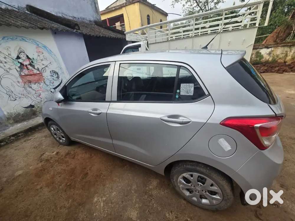 Hyundai Grand I10 2017 Petrol 41000 Km Driven