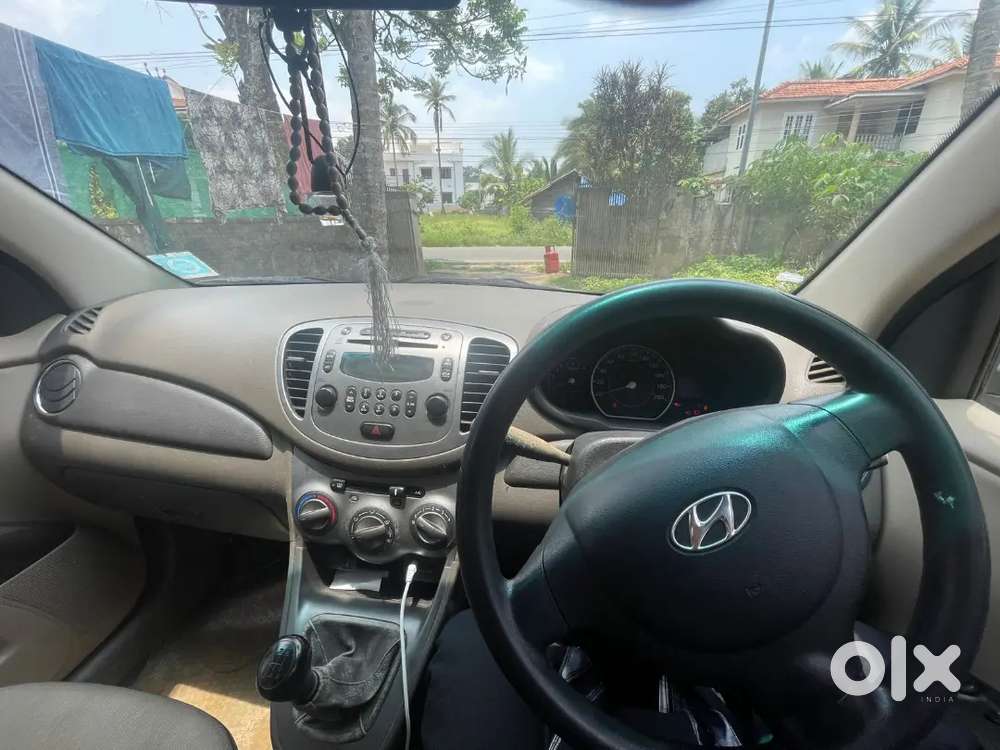 Hyundai I10 Sportz 1.2 (2011) - Well Maintained