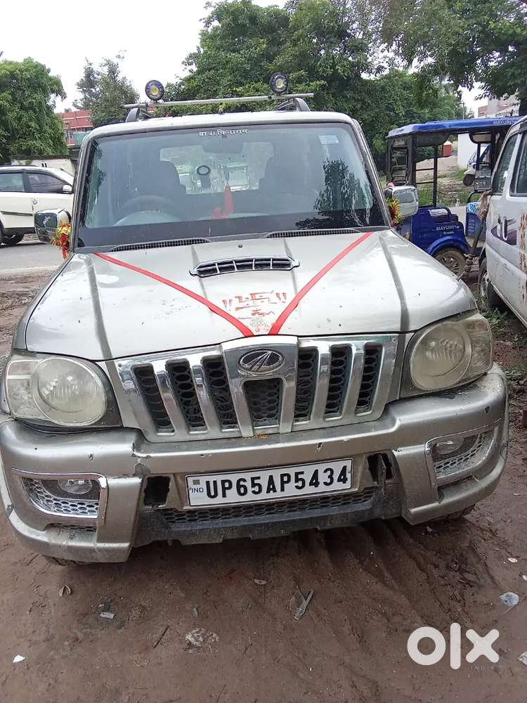 Mahindra Scorpio Classic 2010 Diesel 150000 Km Driven